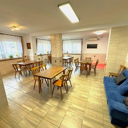 Maxovo Kralovstvi Apartment Rovensko pod Troskami Exterior foto